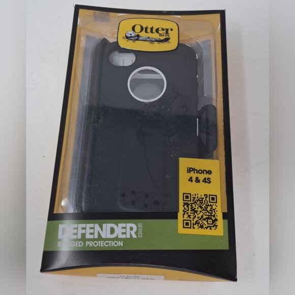 NIB Otter Box Defender Rugged Protection iPhone 4/4S Case Black Belt Clip - Picture 1 of 5